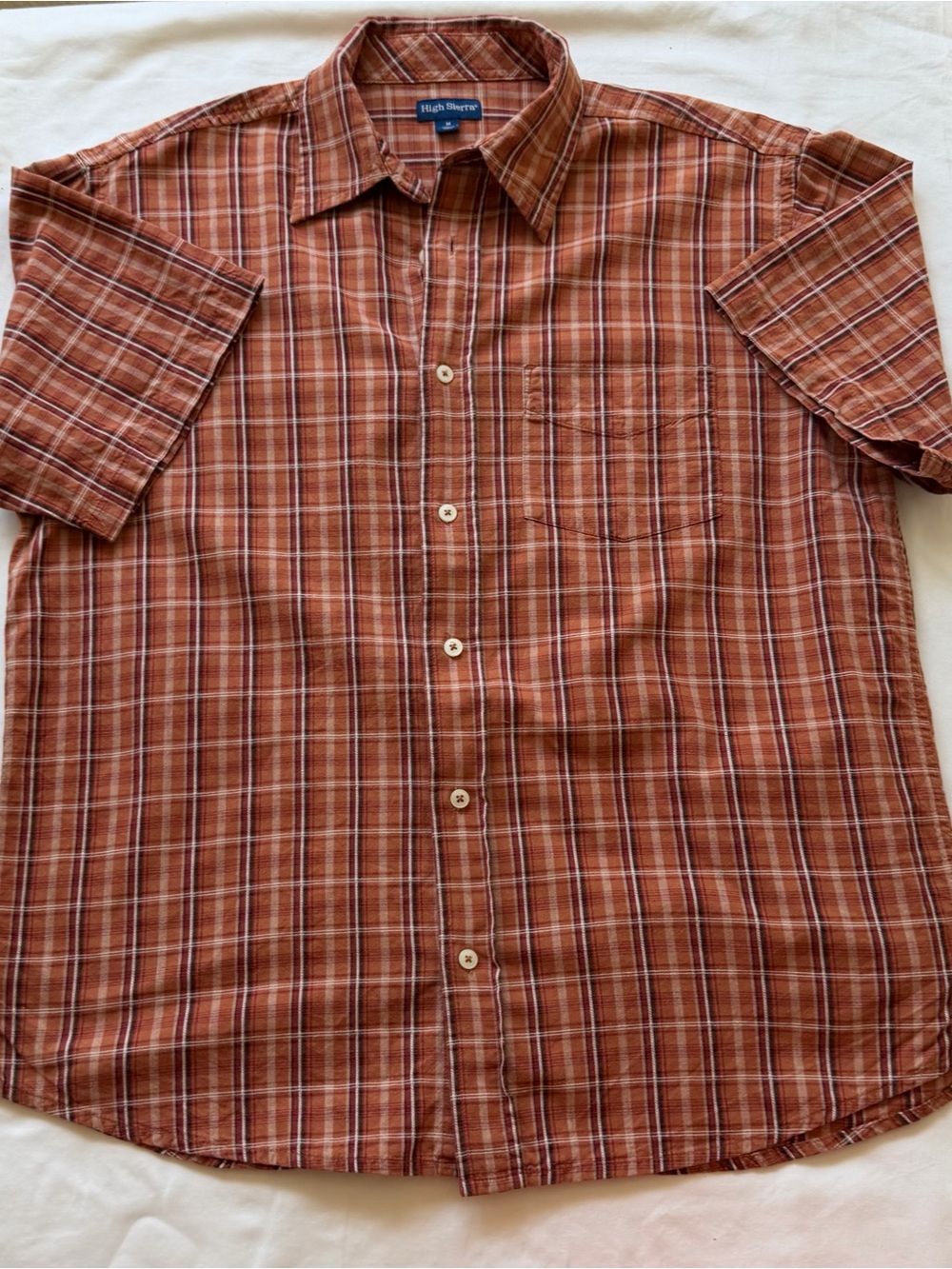 High Sierra Men’s Orange Plaid Short Sleeve Button Up Shirt Size Medium